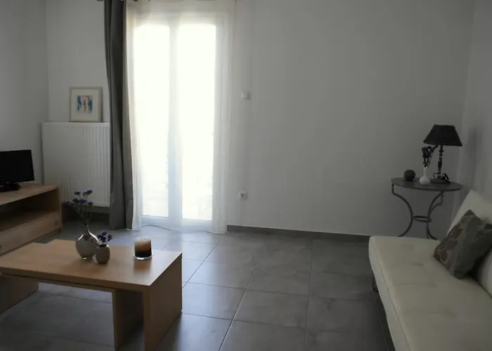 St George * Naxos City